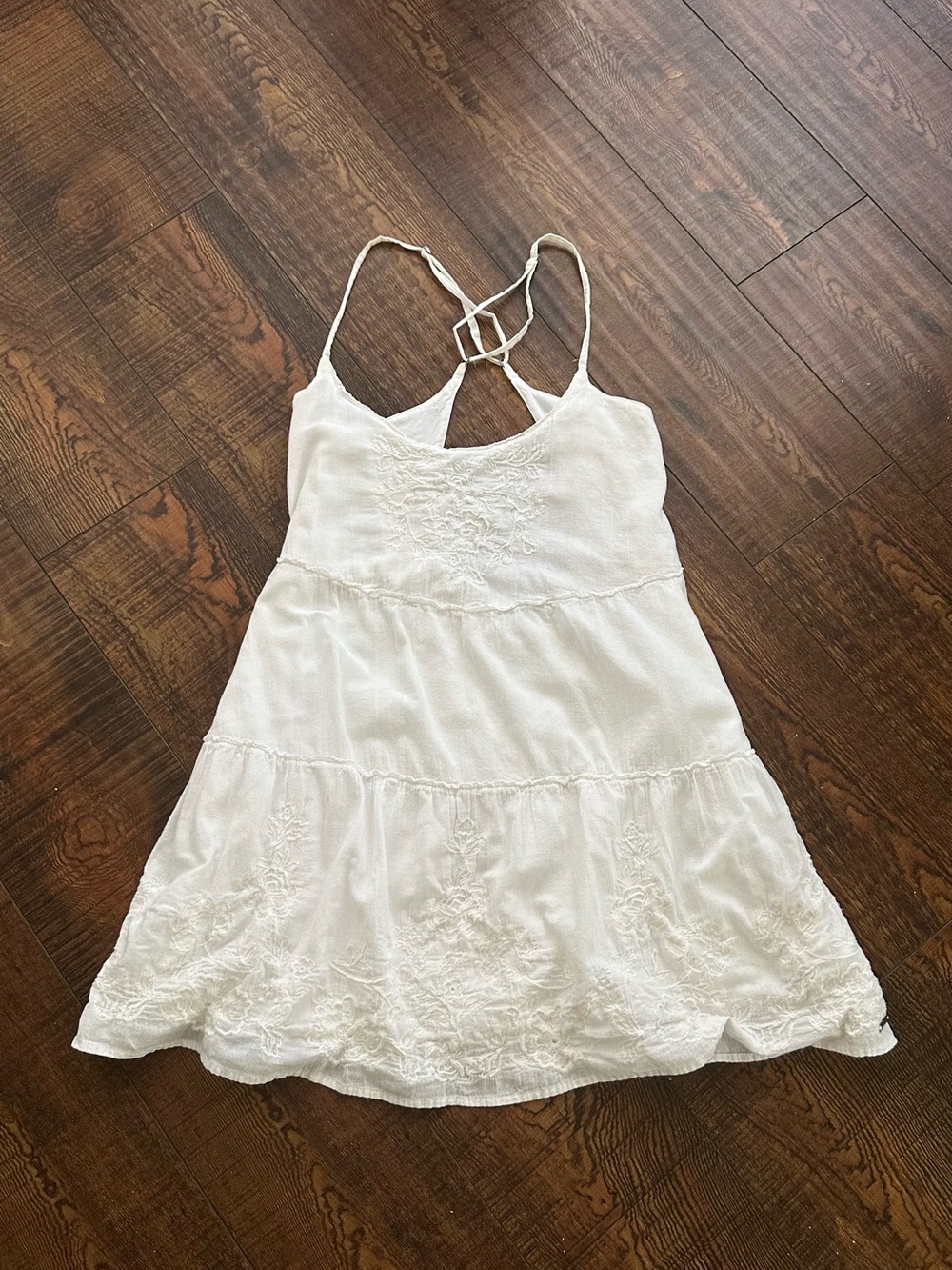 Abercrombie & Fitch White Flower Embroidered Tiered Dress